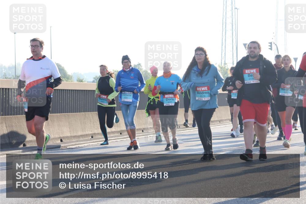 03.10.2025 - Köhlbrandbrückenlauf Luisa Fischer http://msf.ph/oto/8995418 03.10.2025 10:25:38 Position 3 3092, 2178, 3093, 2179, 3095 meine-sportfotos.de