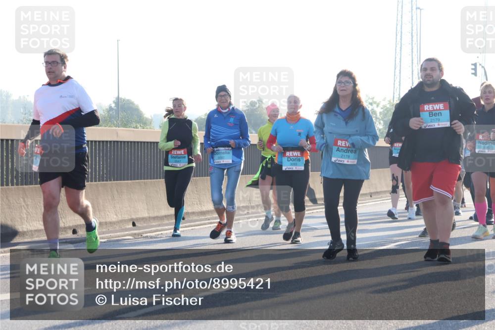 03.10.2025 - Köhlbrandbrückenlauf Luisa Fischer http://msf.ph/oto/8995421 03.10.2025 10:25:38 Position 3 3092, 2547, 3093, 2178, 2179 meine-sportfotos.de