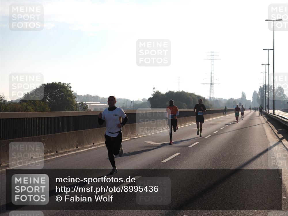 03.10.2025 - Köhlbrandbrückenlauf Fabian Wolf http://msf.ph/oto/8995436 03.10.2025 09:11:09 Position 3  meine-sportfotos.de