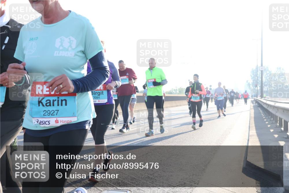 03.10.2025 - Köhlbrandbrückenlauf Luisa Fischer http://msf.ph/oto/8995476 03.10.2025 10:25:45 Position 3 2927, 3094 meine-sportfotos.de