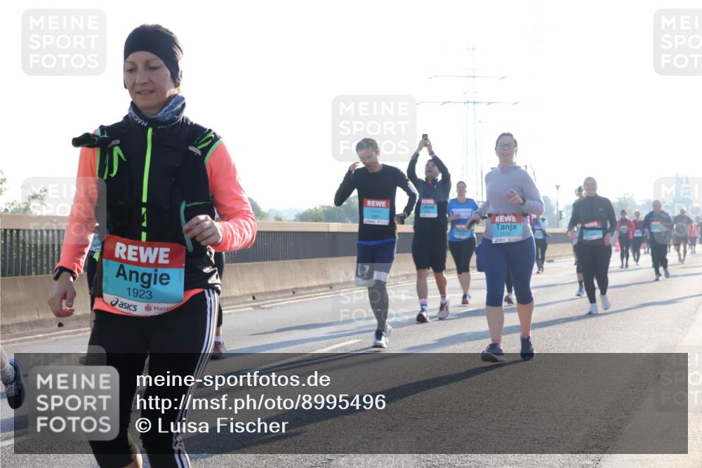 03.10.2025 - Köhlbrandbrückenlauf Luisa Fischer http://msf.ph/oto/8995496 03.10.2025 10:25:47 Position 3 1923, 2530 meine-sportfotos.de