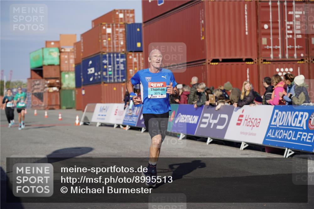 03.10.2025 - Köhlbrandbrückenlauf Michael Burmester http://msf.ph/oto/8995513 03.10.2025 09:57:51 Ziel 1027, 1079, 2815, 3079, 3135, 3136, 3211 meine-sportfotos.de