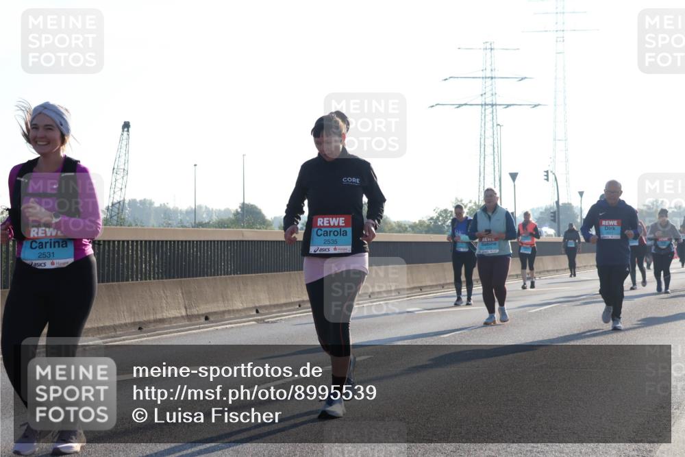 03.10.2025 - Köhlbrandbrückenlauf Luisa Fischer http://msf.ph/oto/8995539 03.10.2025 10:25:53 Position 3 2531, 2535 meine-sportfotos.de