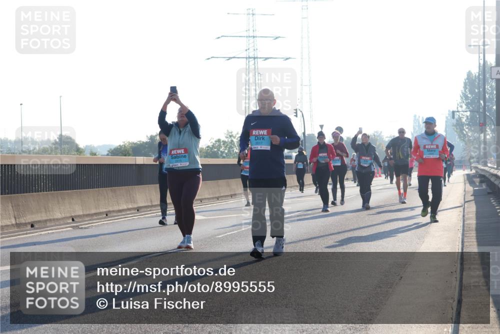 03.10.2025 - Köhlbrandbrückenlauf Luisa Fischer http://msf.ph/oto/8995555 03.10.2025 10:25:56 Position 3 3517 meine-sportfotos.de