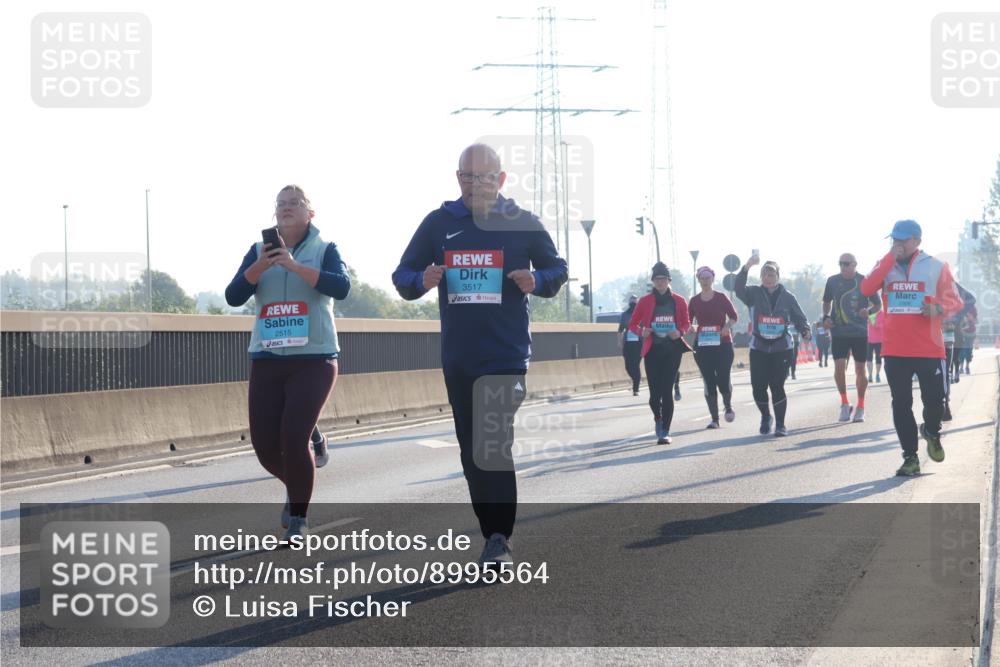 03.10.2025 - Köhlbrandbrückenlauf Luisa Fischer http://msf.ph/oto/8995564 03.10.2025 10:25:57 Position 3 2515, 3517 meine-sportfotos.de