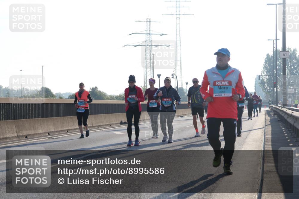 03.10.2025 - Köhlbrandbrückenlauf Luisa Fischer http://msf.ph/oto/8995586 03.10.2025 10:26:00 Position 3 2306, 1 meine-sportfotos.de