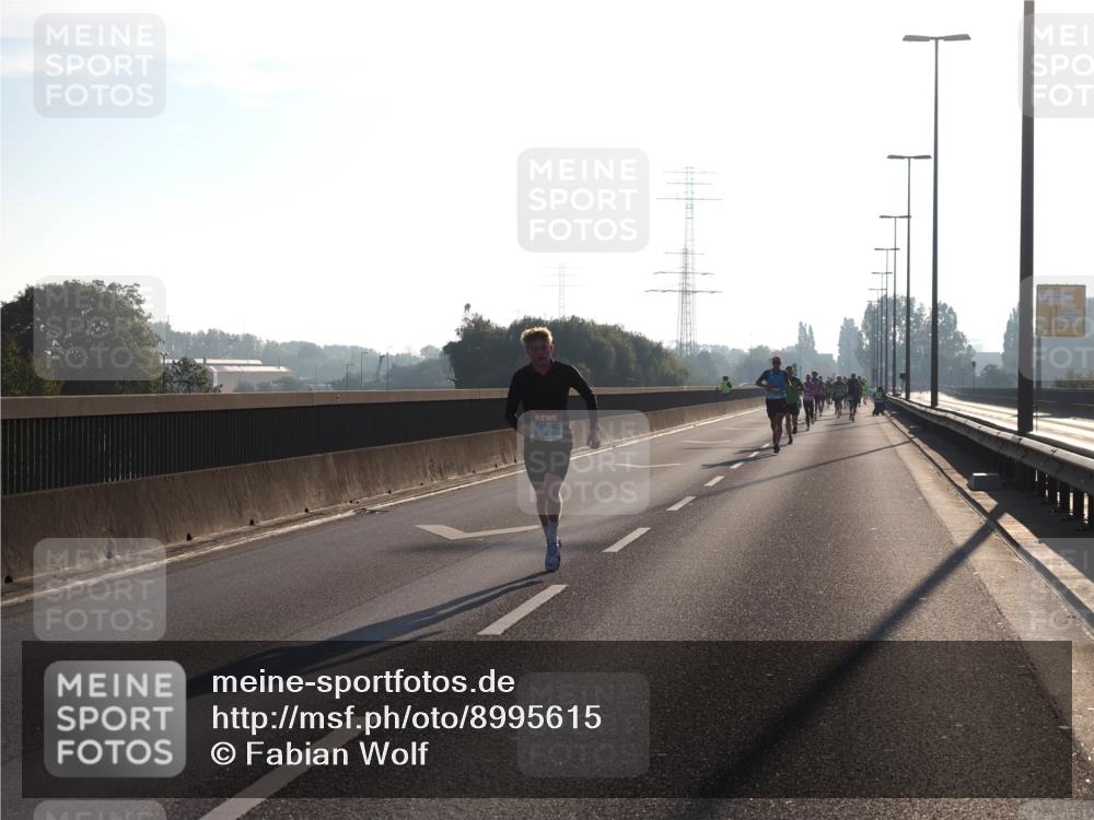 03.10.2025 - Köhlbrandbrückenlauf Fabian Wolf http://msf.ph/oto/8995615 03.10.2025 09:11:48 Position 3  meine-sportfotos.de