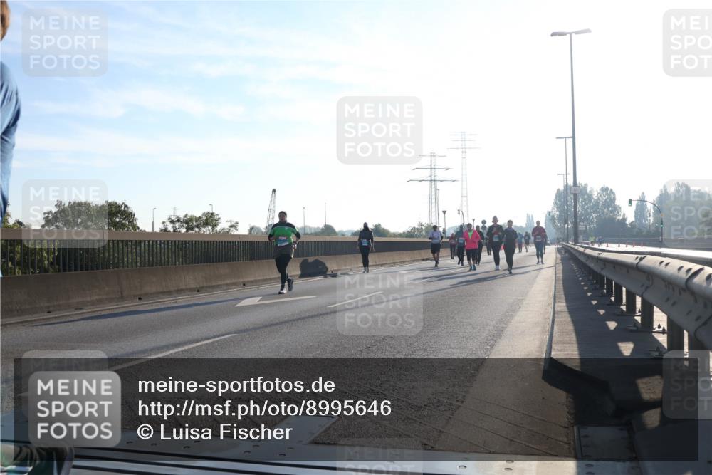03.10.2025 - Köhlbrandbrückenlauf Luisa Fischer http://msf.ph/oto/8995646 03.10.2025 10:26:08 Position 3 100 meine-sportfotos.de