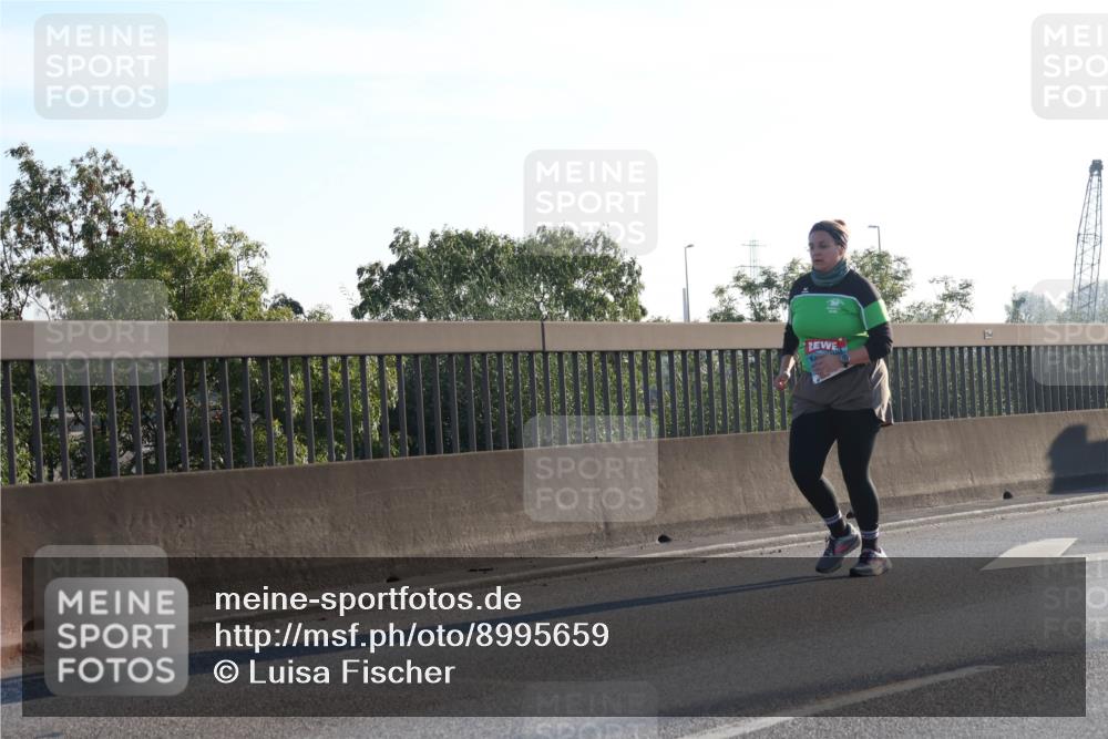 03.10.2025 - Köhlbrandbrückenlauf Luisa Fischer http://msf.ph/oto/8995659 03.10.2025 10:26:10 Position 3  meine-sportfotos.de