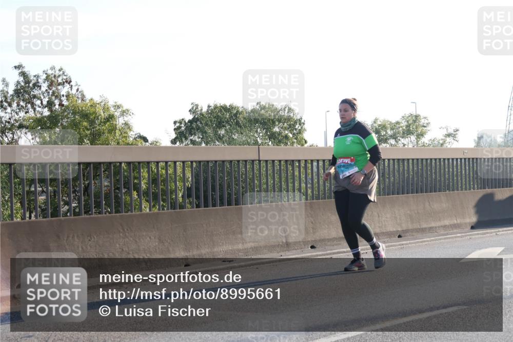 03.10.2025 - Köhlbrandbrückenlauf Luisa Fischer http://msf.ph/oto/8995661 03.10.2025 10:26:10 Position 3  meine-sportfotos.de