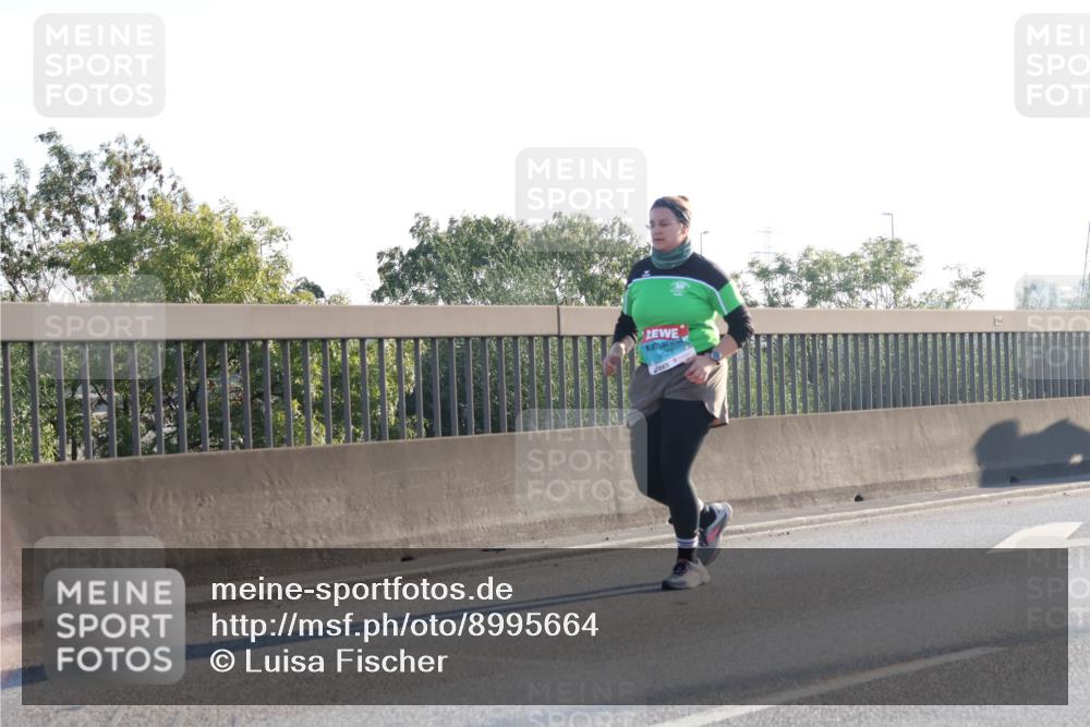 03.10.2025 - Köhlbrandbrückenlauf Luisa Fischer http://msf.ph/oto/8995664 03.10.2025 10:26:11 Position 3  meine-sportfotos.de