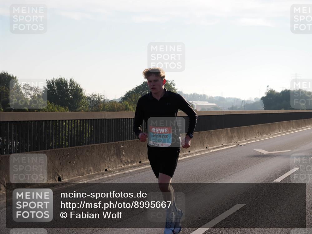03.10.2025 - Köhlbrandbrückenlauf Fabian Wolf http://msf.ph/oto/8995667 03.10.2025 09:11:50 Position 3 3127 meine-sportfotos.de