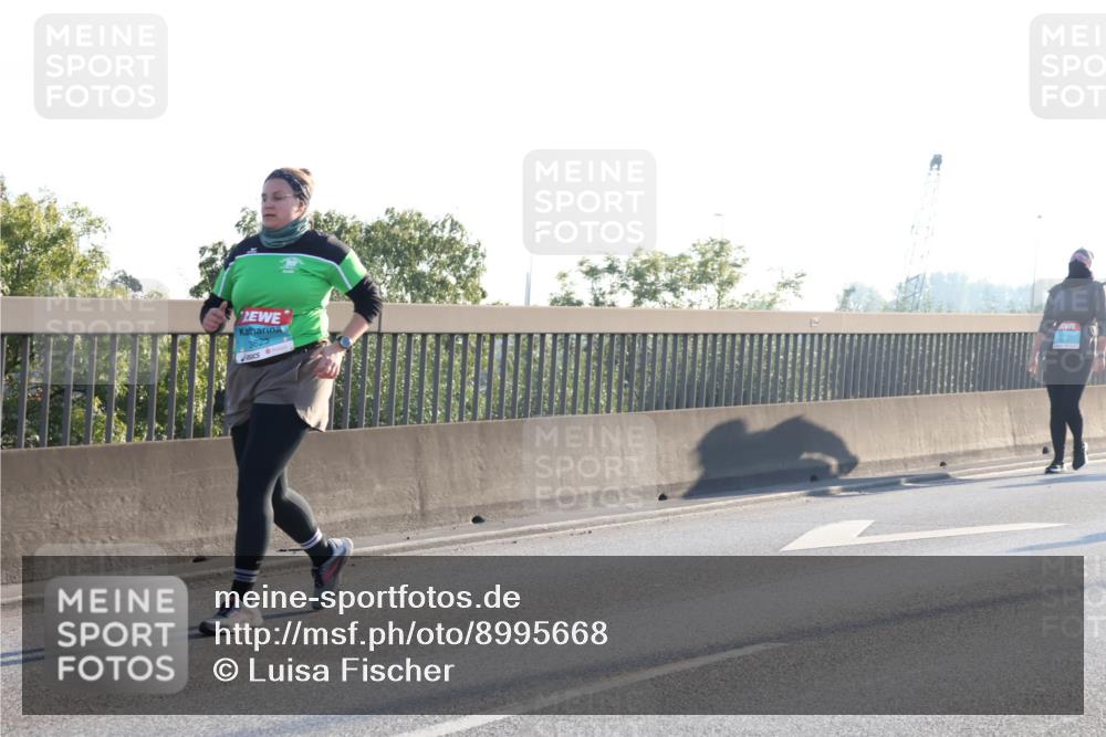 03.10.2025 - Köhlbrandbrückenlauf Luisa Fischer http://msf.ph/oto/8995668 03.10.2025 10:26:11 Position 3 3623 meine-sportfotos.de