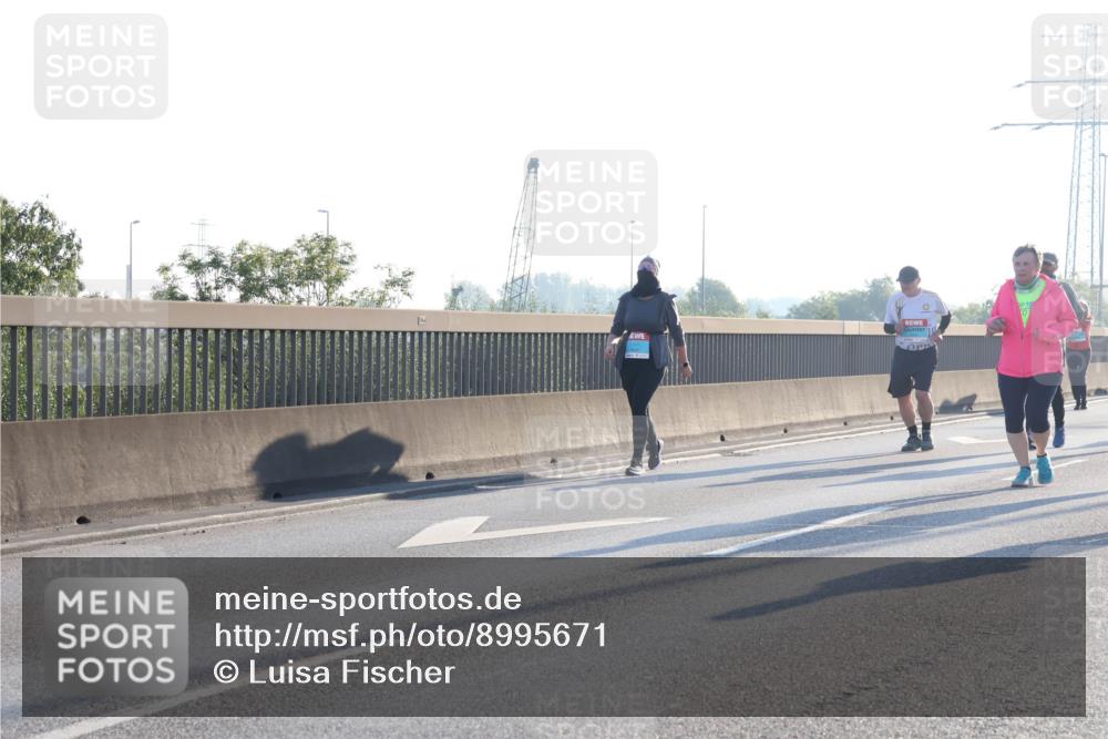 03.10.2025 - Köhlbrandbrückenlauf Luisa Fischer http://msf.ph/oto/8995671 03.10.2025 10:26:12 Position 3 1 meine-sportfotos.de