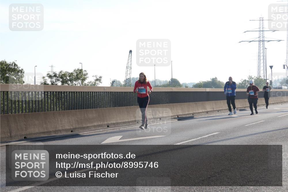 03.10.2025 - Köhlbrandbrückenlauf Luisa Fischer http://msf.ph/oto/8995746 03.10.2025 10:26:22 Position 3  meine-sportfotos.de