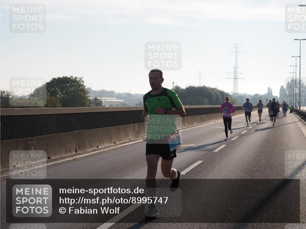 03.10.2025 - Köhlbrandbrückenlauf Fabian Wolf http://msf.ph/oto/8995747 03.10.2025 09:11:59 Position 3 2700 meine-sportfotos.de
