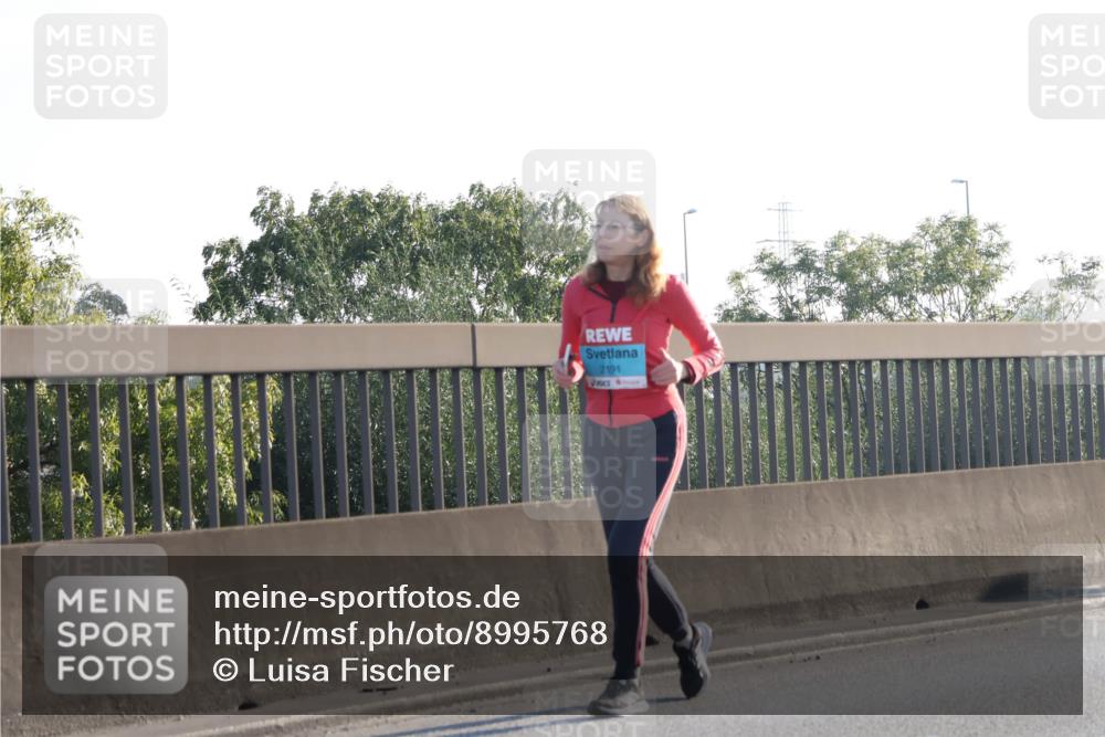 03.10.2025 - Köhlbrandbrückenlauf Luisa Fischer http://msf.ph/oto/8995768 03.10.2025 10:26:25 Position 3 2191 meine-sportfotos.de