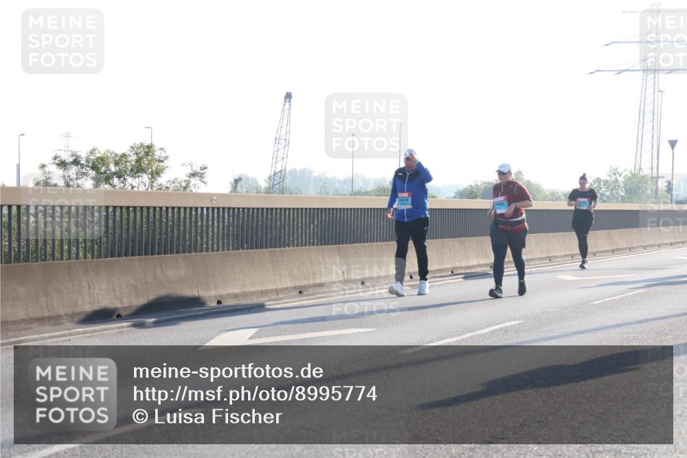 03.10.2025 - Köhlbrandbrückenlauf Luisa Fischer http://msf.ph/oto/8995774 03.10.2025 10:26:26 Position 3  meine-sportfotos.de