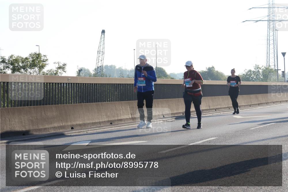 03.10.2025 - Köhlbrandbrückenlauf Luisa Fischer http://msf.ph/oto/8995778 03.10.2025 10:26:26 Position 3  meine-sportfotos.de
