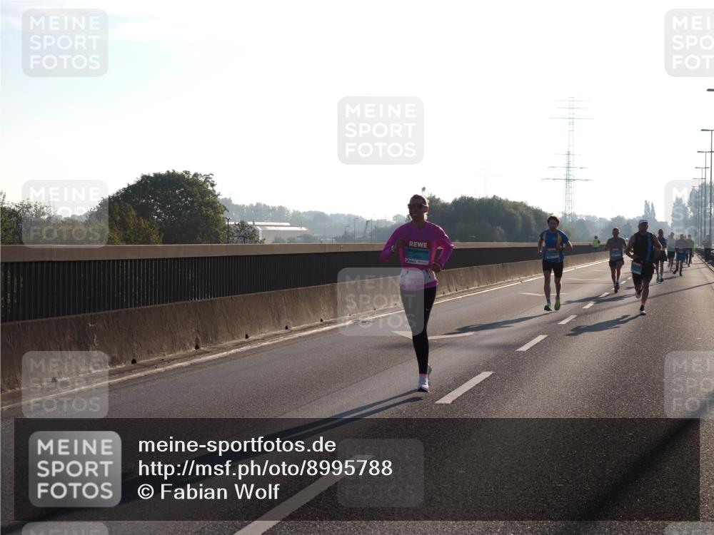 03.10.2025 - Köhlbrandbrückenlauf Fabian Wolf http://msf.ph/oto/8995788 03.10.2025 09:12:01 Position 3 3203 meine-sportfotos.de