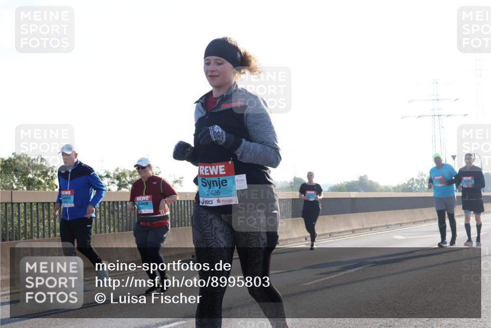 03.10.2025 - Köhlbrandbrückenlauf Luisa Fischer http://msf.ph/oto/8995803 03.10.2025 10:26:30 Position 3 2426 meine-sportfotos.de
