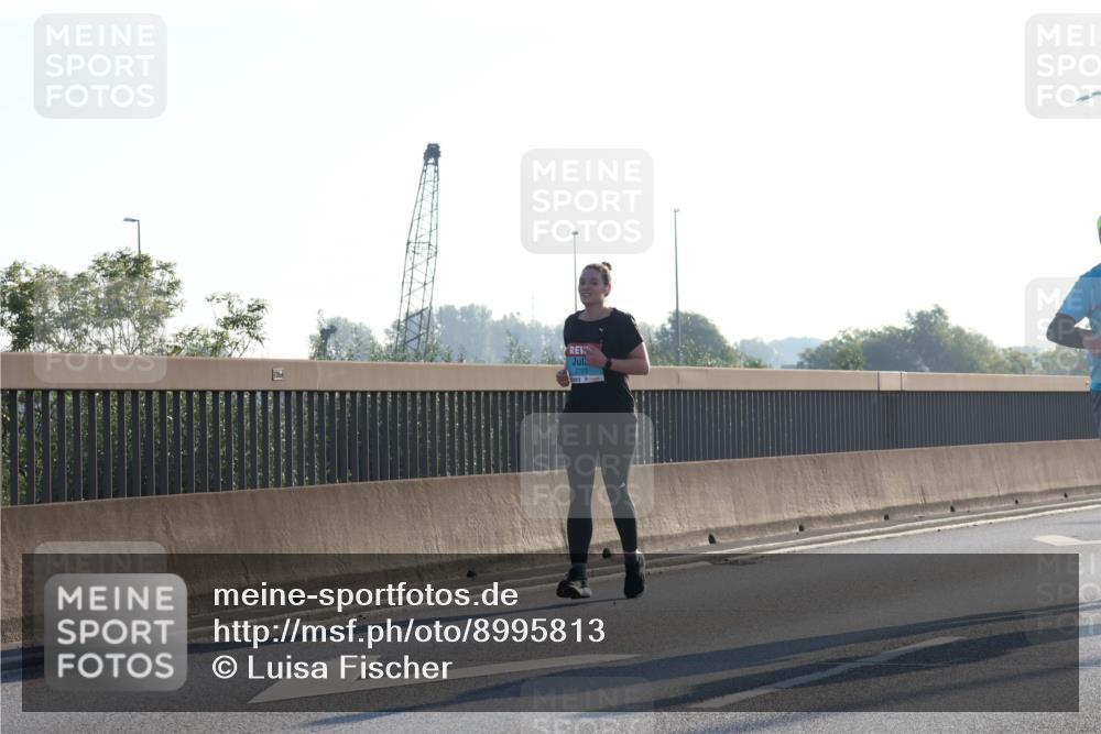 03.10.2025 - Köhlbrandbrückenlauf Luisa Fischer http://msf.ph/oto/8995813 03.10.2025 10:26:31 Position 3 2723 meine-sportfotos.de