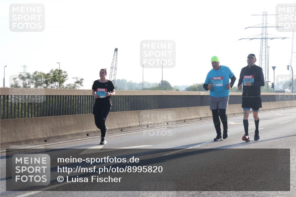 03.10.2025 - Köhlbrandbrückenlauf Luisa Fischer http://msf.ph/oto/8995820 03.10.2025 10:26:32 Position 3  meine-sportfotos.de