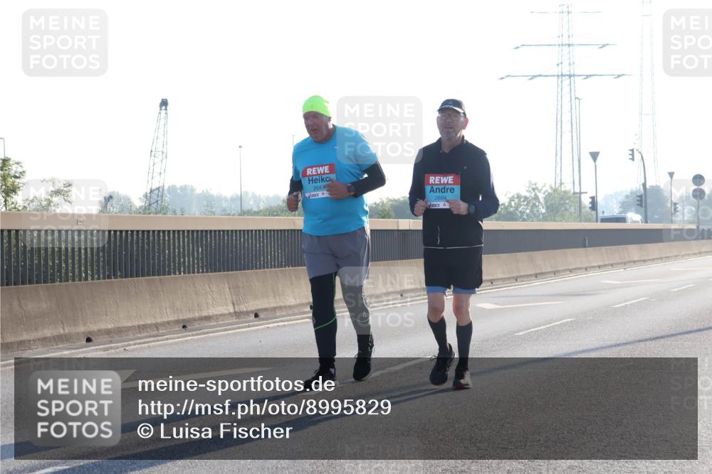 03.10.2025 - Köhlbrandbrückenlauf Luisa Fischer http://msf.ph/oto/8995829 03.10.2025 10:26:33 Position 3 2647, 2664 meine-sportfotos.de
