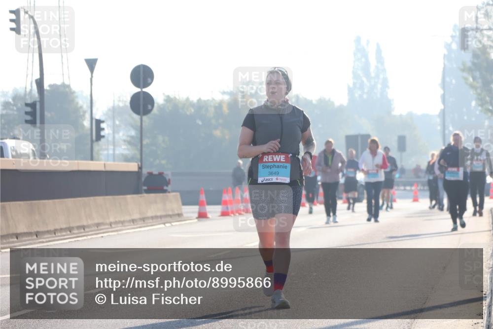 03.10.2025 - Köhlbrandbrückenlauf Luisa Fischer http://msf.ph/oto/8995866 03.10.2025 10:26:48 Position 3 3649 meine-sportfotos.de