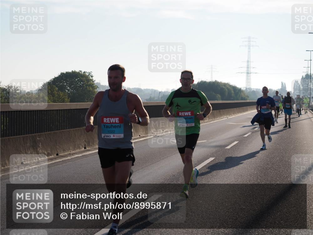 03.10.2025 - Köhlbrandbrückenlauf Fabian Wolf http://msf.ph/oto/8995871 03.10.2025 09:12:09 Position 3 1022, 2702 meine-sportfotos.de
