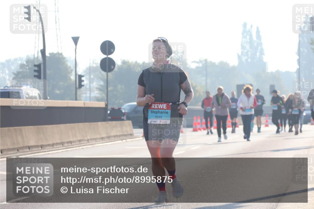 03.10.2025 - Köhlbrandbrückenlauf Luisa Fischer http://msf.ph/oto/8995875 03.10.2025 10:26:49 Position 3 3649 meine-sportfotos.de