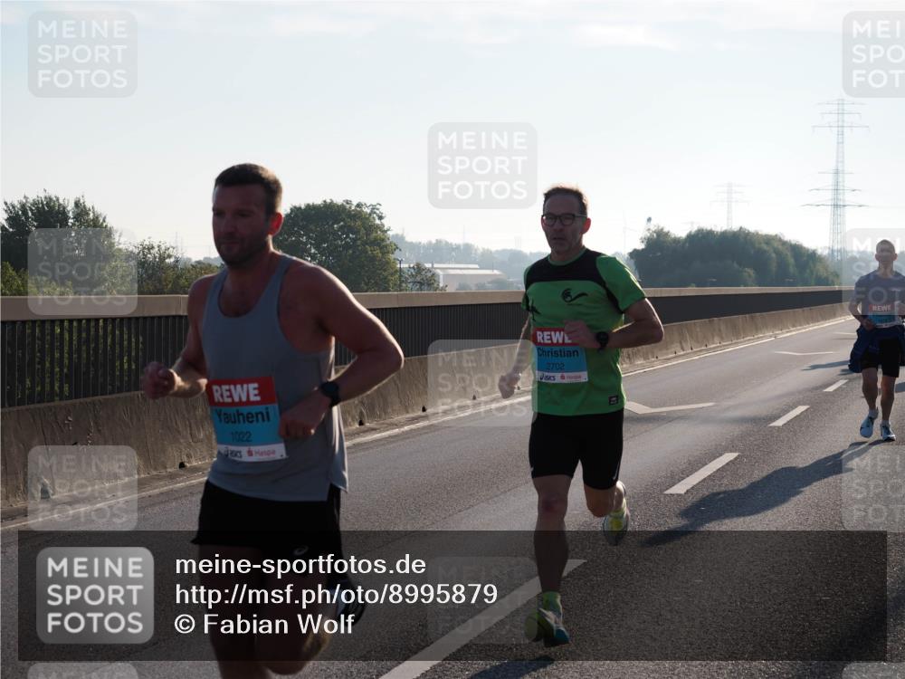 03.10.2025 - Köhlbrandbrückenlauf Fabian Wolf http://msf.ph/oto/8995879 03.10.2025 09:12:09 Position 3 1022, 2702 meine-sportfotos.de