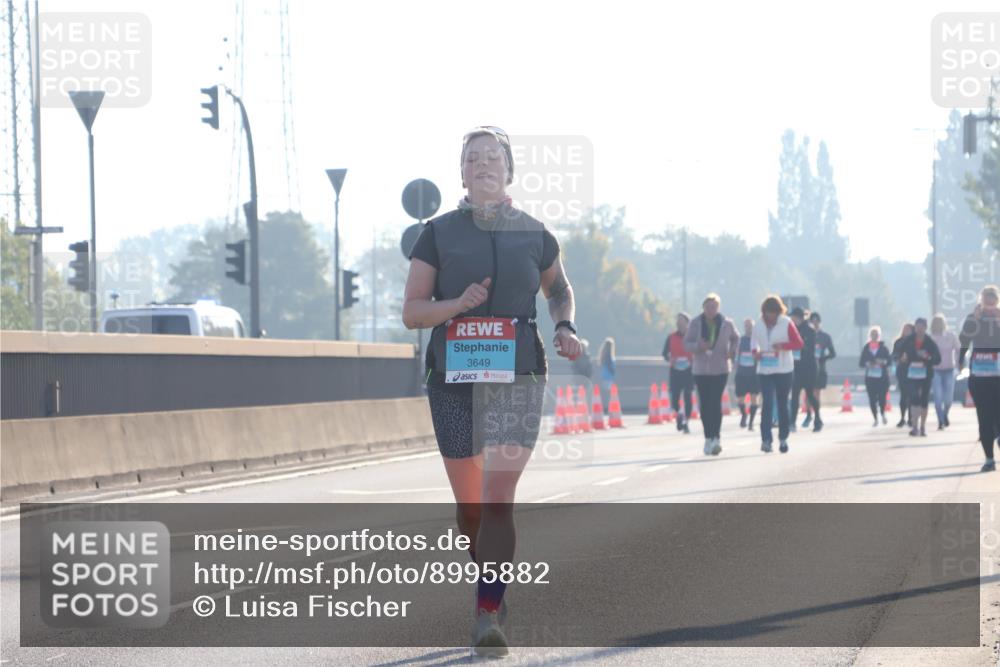 03.10.2025 - Köhlbrandbrückenlauf Luisa Fischer http://msf.ph/oto/8995882 03.10.2025 10:26:50 Position 3 3649 meine-sportfotos.de