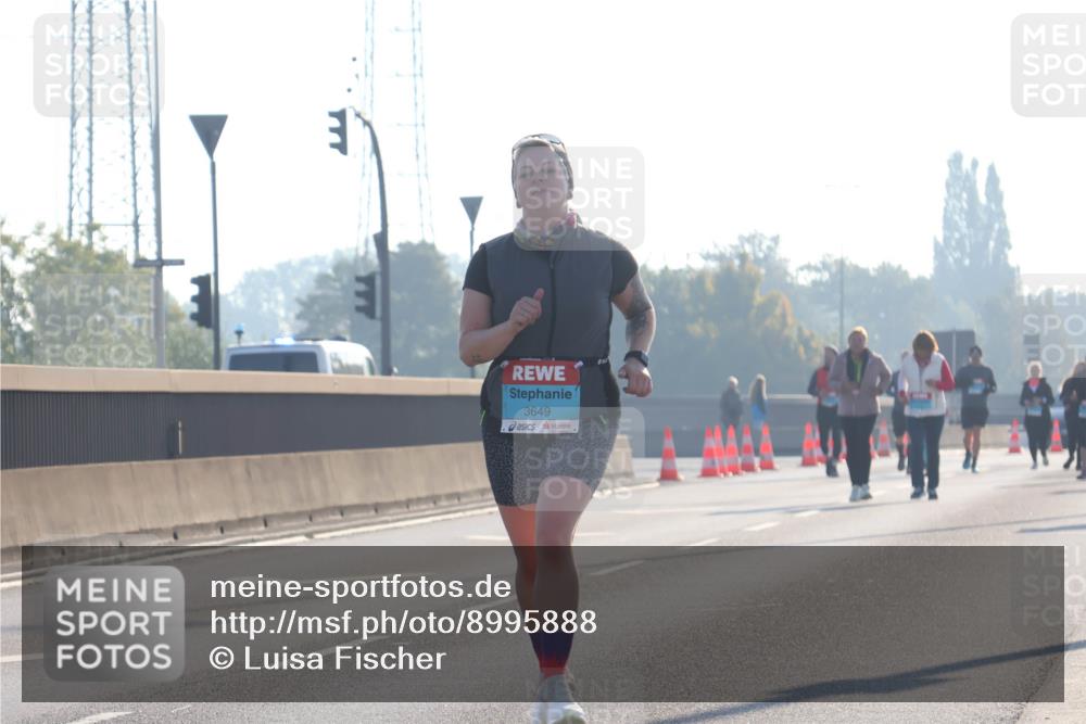 03.10.2025 - Köhlbrandbrückenlauf Luisa Fischer http://msf.ph/oto/8995888 03.10.2025 10:26:51 Position 3 3649 meine-sportfotos.de