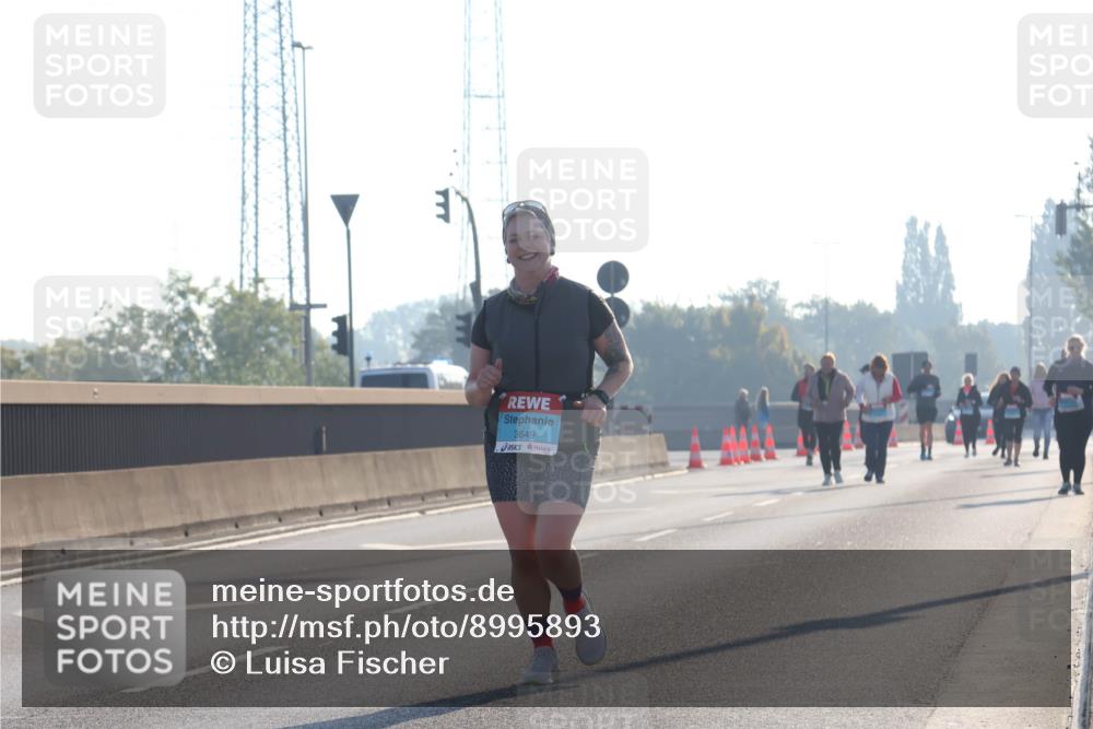 03.10.2025 - Köhlbrandbrückenlauf Luisa Fischer http://msf.ph/oto/8995893 03.10.2025 10:26:51 Position 3 3649 meine-sportfotos.de