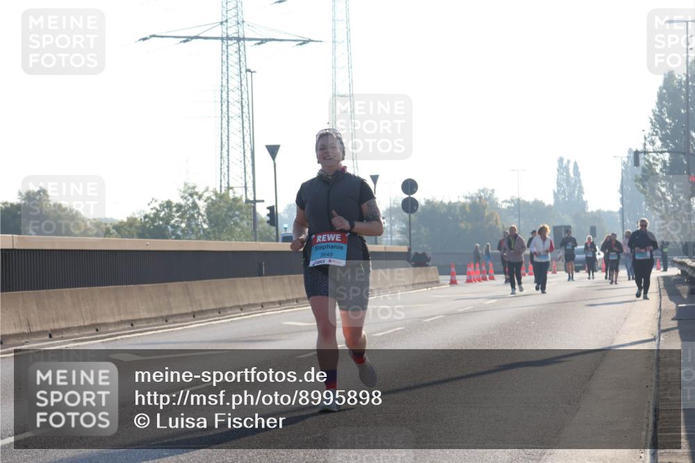 03.10.2025 - Köhlbrandbrückenlauf Luisa Fischer http://msf.ph/oto/8995898 03.10.2025 10:26:52 Position 3 3649 meine-sportfotos.de