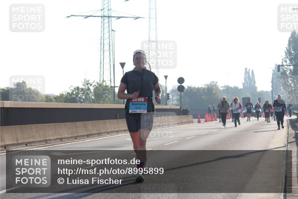 03.10.2025 - Köhlbrandbrückenlauf Luisa Fischer http://msf.ph/oto/8995899 03.10.2025 10:26:52 Position 3 3649 meine-sportfotos.de
