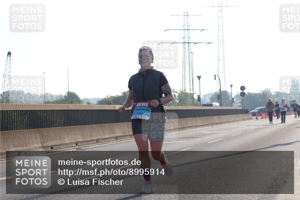 03.10.2025 - Köhlbrandbrückenlauf Luisa Fischer http://msf.ph/oto/8995914 03.10.2025 10:26:54 Position 3 3649 meine-sportfotos.de