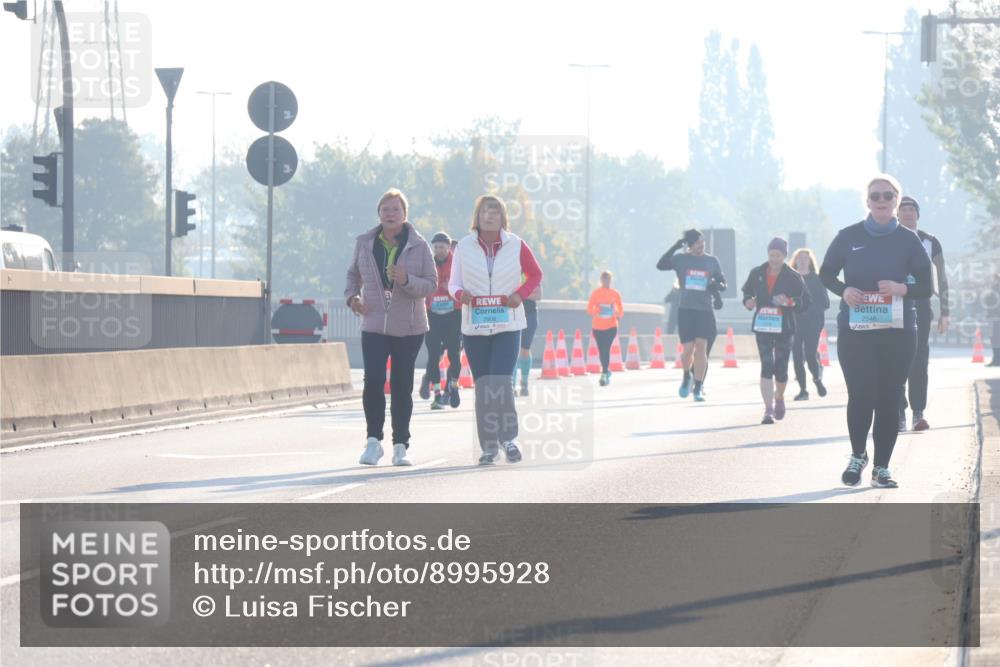 03.10.2025 - Köhlbrandbrückenlauf Luisa Fischer http://msf.ph/oto/8995928 03.10.2025 10:26:58 Position 3 2546 meine-sportfotos.de