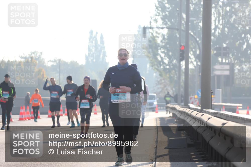 03.10.2025 - Köhlbrandbrückenlauf Luisa Fischer http://msf.ph/oto/8995962 03.10.2025 10:27:05 Position 3 2546 meine-sportfotos.de