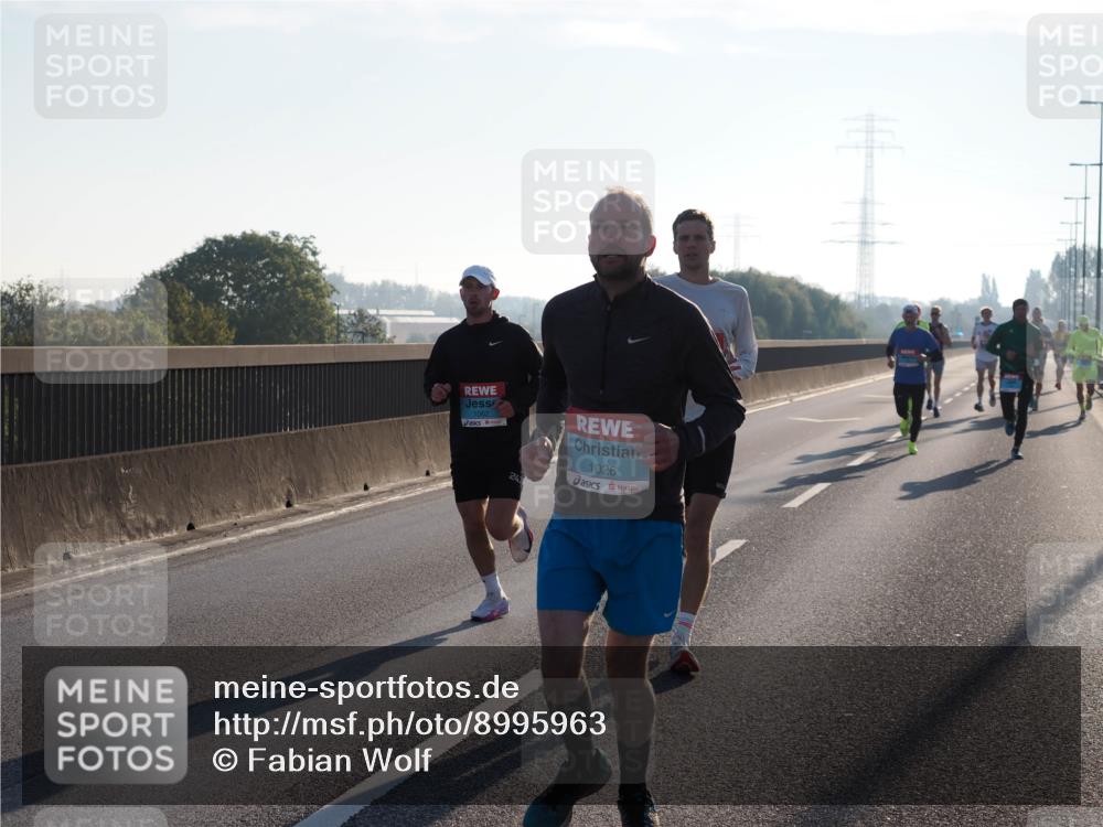 03.10.2025 - Köhlbrandbrückenlauf Fabian Wolf http://msf.ph/oto/8995963 03.10.2025 09:12:15 Position 3 1062, 247, 1026 meine-sportfotos.de