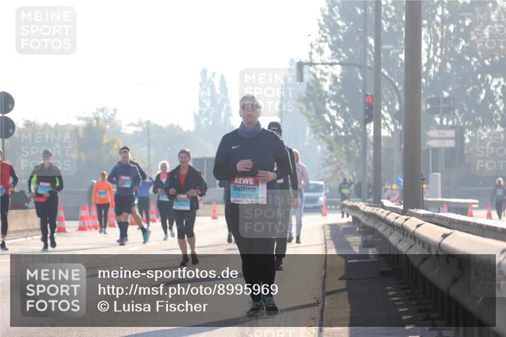 03.10.2025 - Köhlbrandbrückenlauf Luisa Fischer http://msf.ph/oto/8995969 03.10.2025 10:27:06 Position 3 2546 meine-sportfotos.de