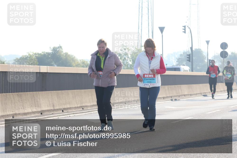 03.10.2025 - Köhlbrandbrückenlauf Luisa Fischer http://msf.ph/oto/8995985 03.10.2025 10:27:08 Position 3 2908 meine-sportfotos.de