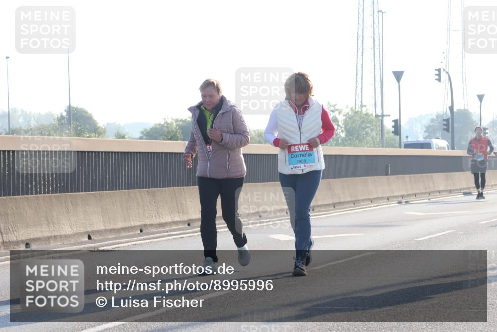 03.10.2025 - Köhlbrandbrückenlauf Luisa Fischer http://msf.ph/oto/8995996 03.10.2025 10:27:10 Position 3 2908 meine-sportfotos.de