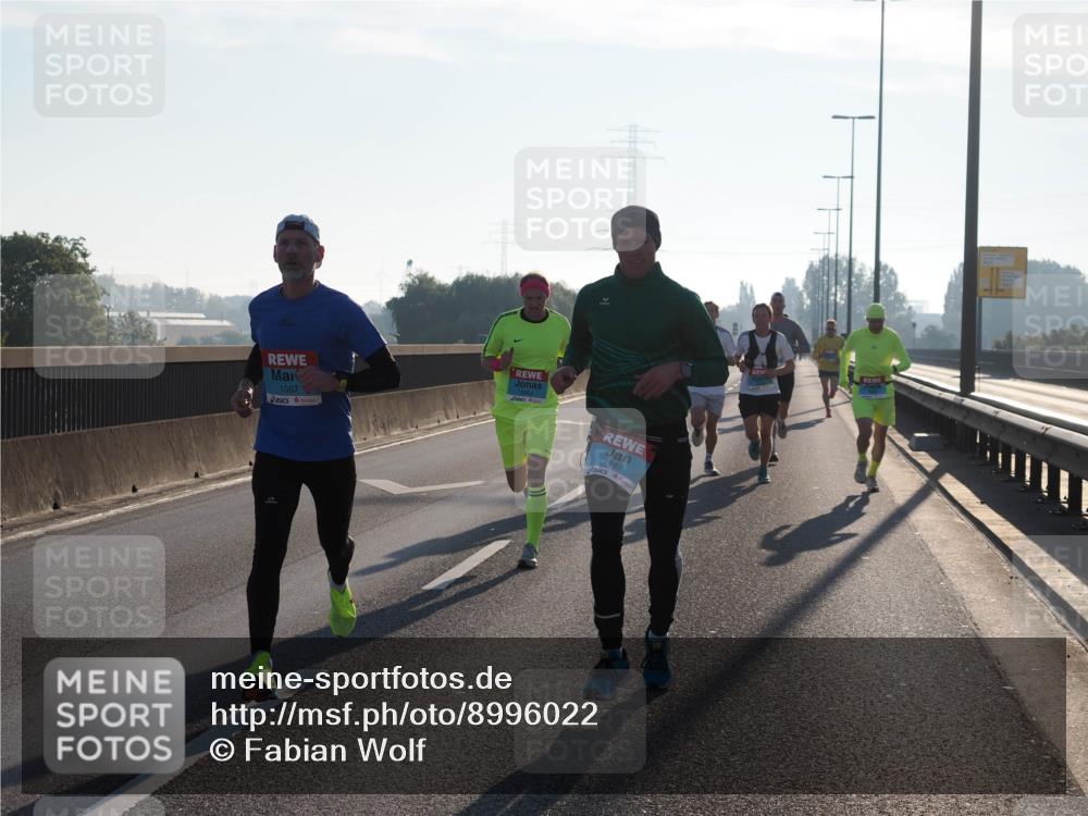 03.10.2025 - Köhlbrandbrückenlauf Fabian Wolf http://msf.ph/oto/8996022 03.10.2025 09:12:20 Position 3 1057, 1187 meine-sportfotos.de