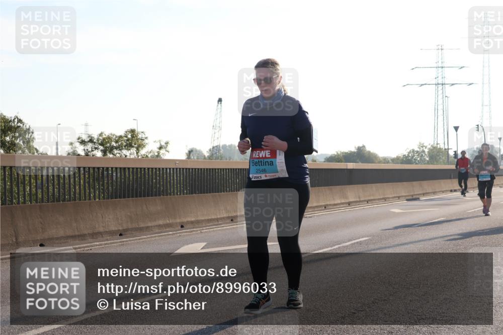 03.10.2025 - Köhlbrandbrückenlauf Luisa Fischer http://msf.ph/oto/8996033 03.10.2025 10:27:15 Position 3 2546 meine-sportfotos.de