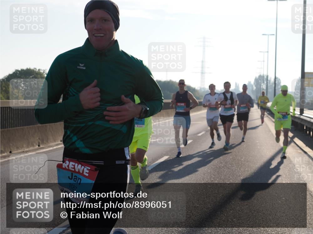 03.10.2025 - Köhlbrandbrückenlauf Fabian Wolf http://msf.ph/oto/8996051 03.10.2025 09:12:21 Position 3 1187, 82 meine-sportfotos.de
