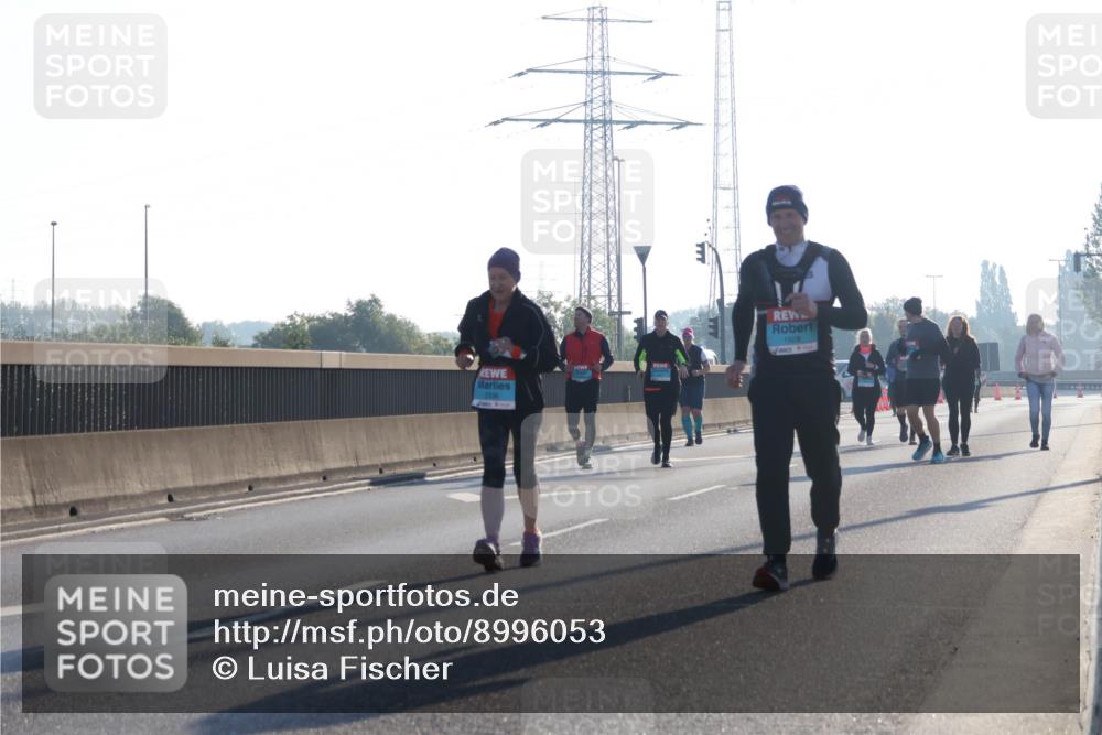 03.10.2025 - Köhlbrandbrückenlauf Luisa Fischer http://msf.ph/oto/8996053 03.10.2025 10:27:18 Position 3 1928 meine-sportfotos.de