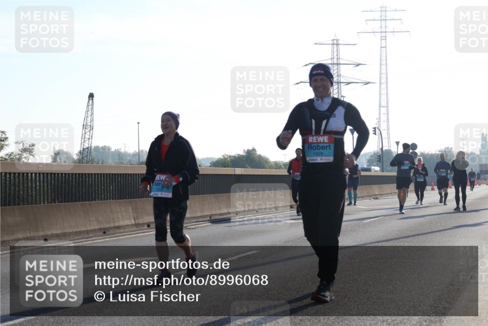03.10.2025 - Köhlbrandbrückenlauf Luisa Fischer http://msf.ph/oto/8996068 03.10.2025 10:27:20 Position 3 2236, 1928 meine-sportfotos.de