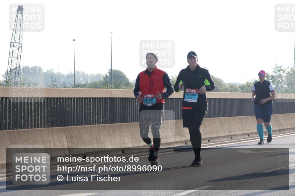 03.10.2025 - Köhlbrandbrückenlauf Luisa Fischer http://msf.ph/oto/8996090 03.10.2025 10:27:25 Position 3 2643, 2607 meine-sportfotos.de